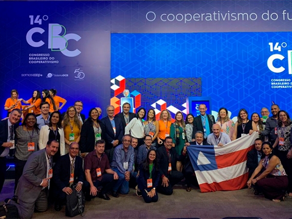 Presidente da Cooperfarms integra comitiva baiana no Congresso Brasileiro do Cooperativismo