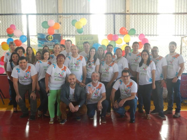 Representantes das cooperativas promotoras do Dia C em Luís Eduardo Magalhães.
