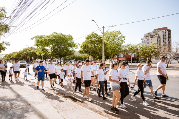 Ação reuniu mais de 100 pessoas e envolve cinco cooperativas da cidade.